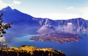 Lombok's Rinjani Volcano - Crater & Lake
